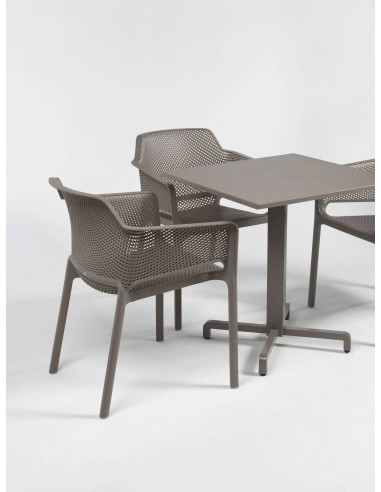 Sillón NET de Nardi en cafetería